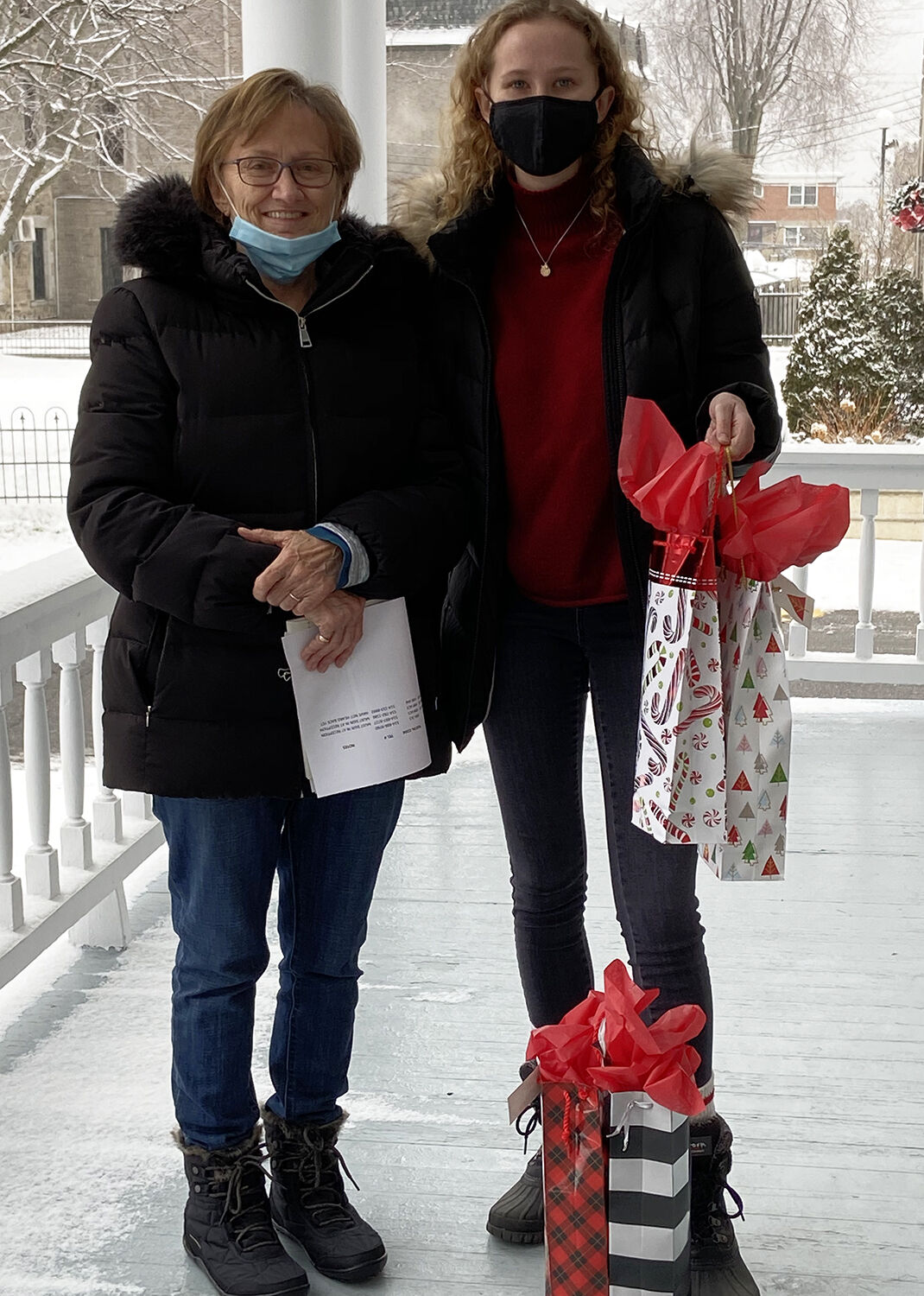 Christmas cheer delivered to seniors by teams of volunteers